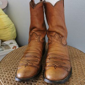 Tony Lama Cowboy Boots Men Size 10. D Leather.